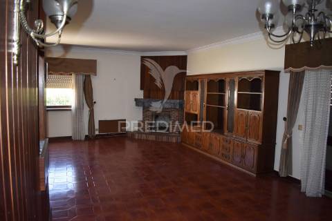 Moradia - t5 -  vilar do paraíso / mafamude