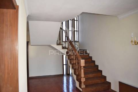 Moradia - t5 -  vilar do paraíso / mafamude