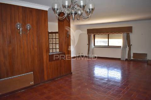 Moradia - t5 -  vilar do paraíso / mafamude