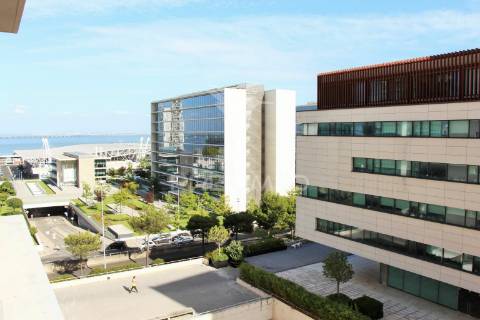 Escritório com vista rio e estacionamento - lisboa