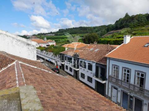 Moradia para recuperação com excelente localização