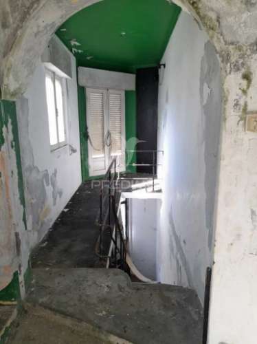 Moradia para recuperação com excelente localização