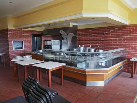 Restaurante-churrasqueira, pernes-santarém