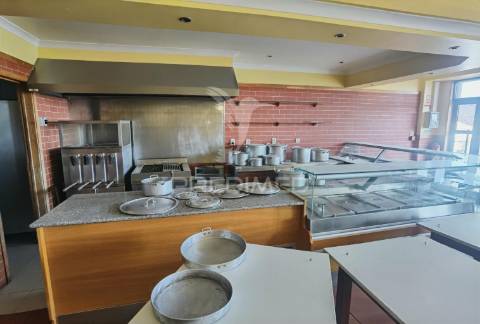 Restaurante-churrasqueira, pernes-santarém