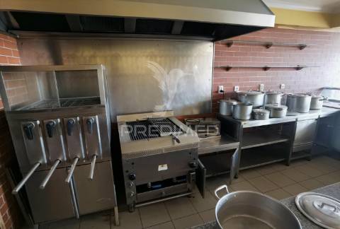 Restaurante-churrasqueira, pernes-santarém