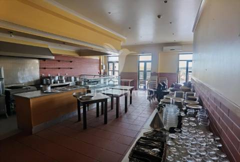 Restaurante-churrasqueira, pernes-santarém