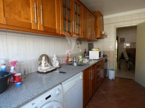 Apartamento t3 em ferreira do alentejo