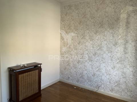 Moradia individual c/ piscina em v. n. famalicão