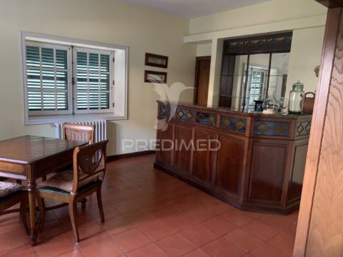 Moradia individual c/ piscina em v. n. famalicão