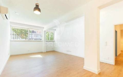 Excelente apartamento t2 com terraço à lapa, estrela, lisboa