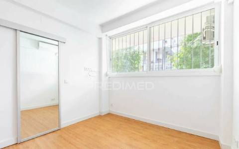 Excelente apartamento t2 com terraço à lapa, estrela, lisboa