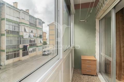 Apartamento no cabo de vialonga, v franca de xira, lisboa.