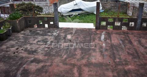 Moradia - vistas para o rio douro e sousa