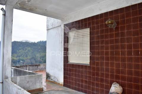 Moradia - vistas para o rio douro e sousa