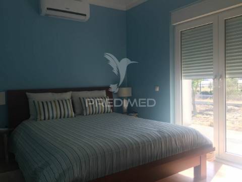 Quinta com 30000 m2 - samora correia