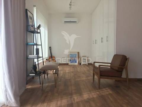 Quinta com 30000 m2 - samora correia