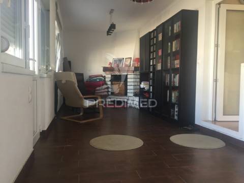 Quinta com 30000 m2 - samora correia