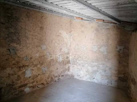 Casa na aldeia de alagoa