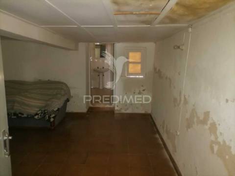 Casa na aldeia de alagoa