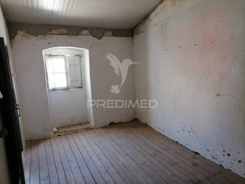 Casa na aldeia de alagoa