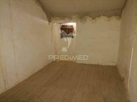 Casa na aldeia de alagoa