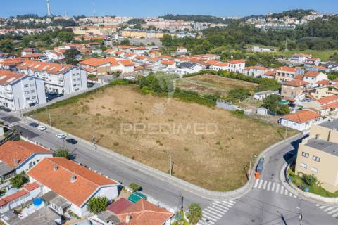 Terreno na junqueira_ vilar do paraíso_ v.n. gaia
