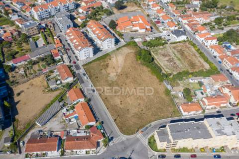 Terreno na junqueira_ vilar do paraíso_ v.n. gaia