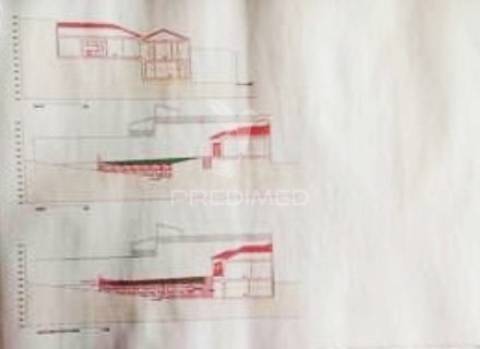 Moradia p/ recuperar c/ projecto aprovado