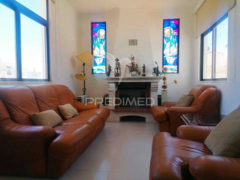 Vivenda independente em altura