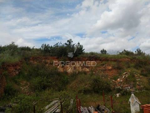 Terreno para construção c/ 1.370 m2, montargil