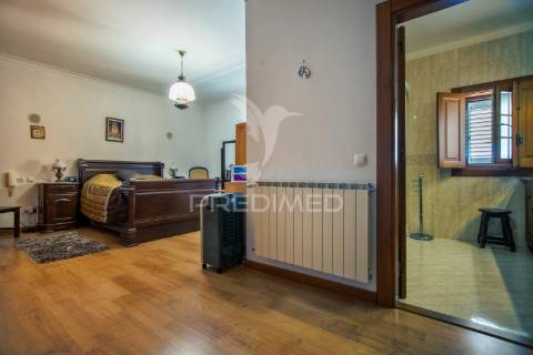 Excelente moradia/quinta a 10 minutos de setúbal