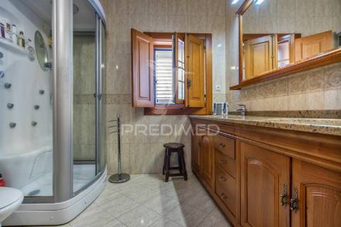 Excelente moradia/quinta a 10 minutos de setúbal