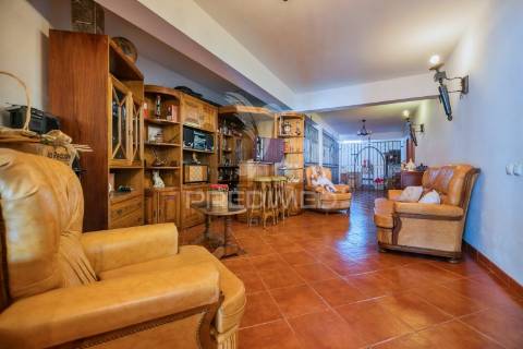 Excelente moradia/quinta a 10 minutos de setúbal