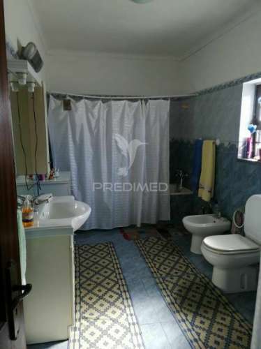 Quinta com moradia t3 em grândola