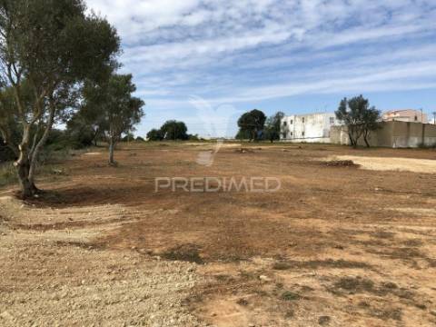 Terreno com projeto aprovado para 15 moradias – oportunidade prime em almancil