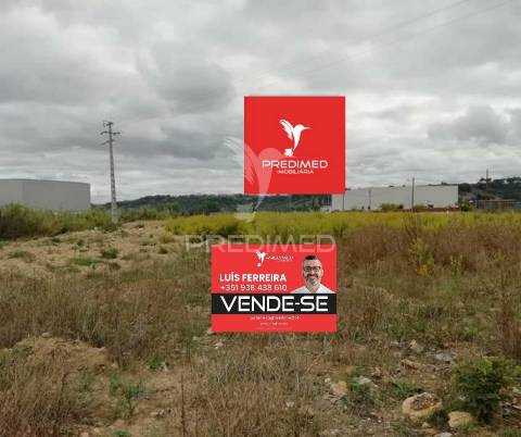 Terreno urbano à venda em alcanena