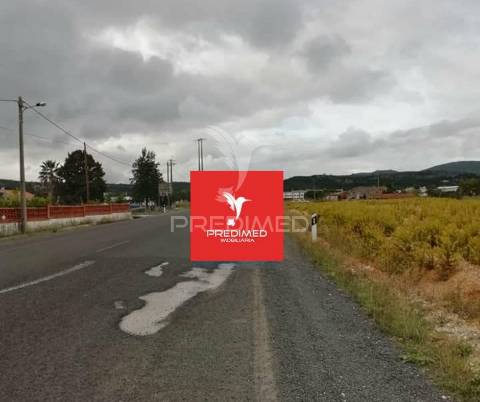 Terreno urbano à venda em alcanena