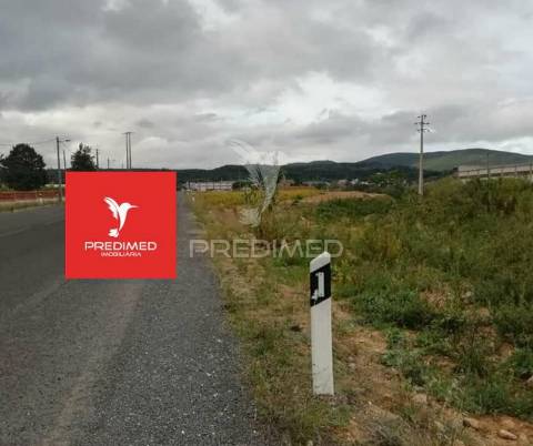 Terreno urbano à venda em alcanena