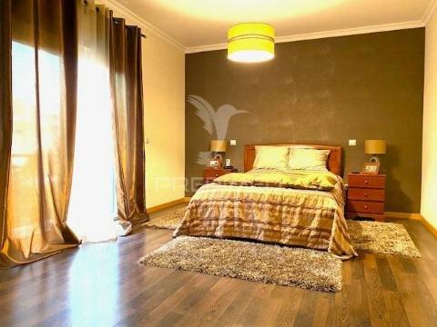 Moradia t4 em são joão talha