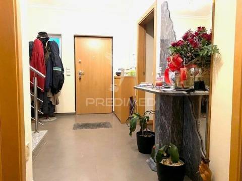 Moradia t4 em são joão talha