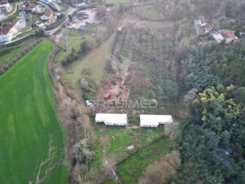 Terreno em briteiros santa leocádia - guimarães