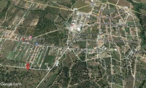 Moradia em construção no couço, coruche