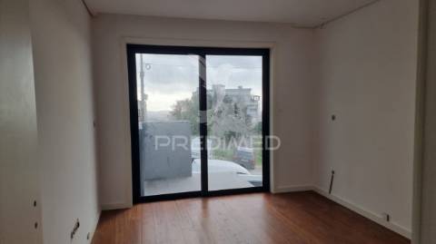 Apartamento t3  em  construção   junto à rtp,  gaia