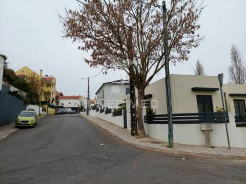 Terreno bairro da condessa, odivelas, lisboa