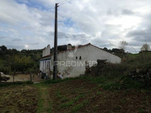 Monte alentejano em avis