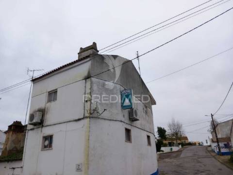 Café  restaurante em mina do bugalho