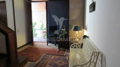 Moradia t4 nos ilheus