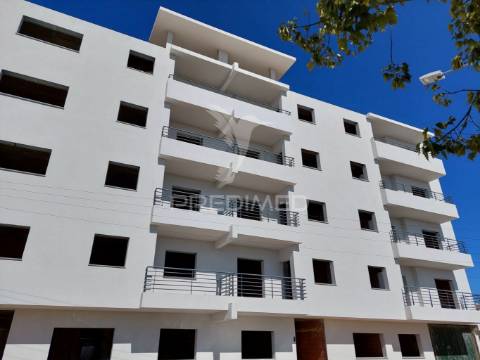 Olhão- apartamento com 3 quartos 