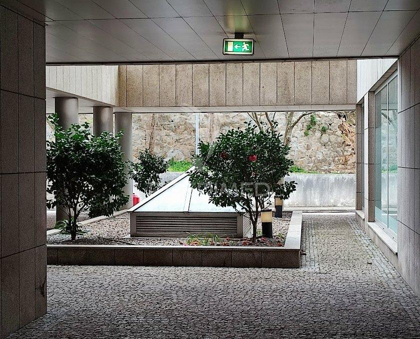 Arrenda-se loja para serviços/clínica médica/dentária - campo alegre