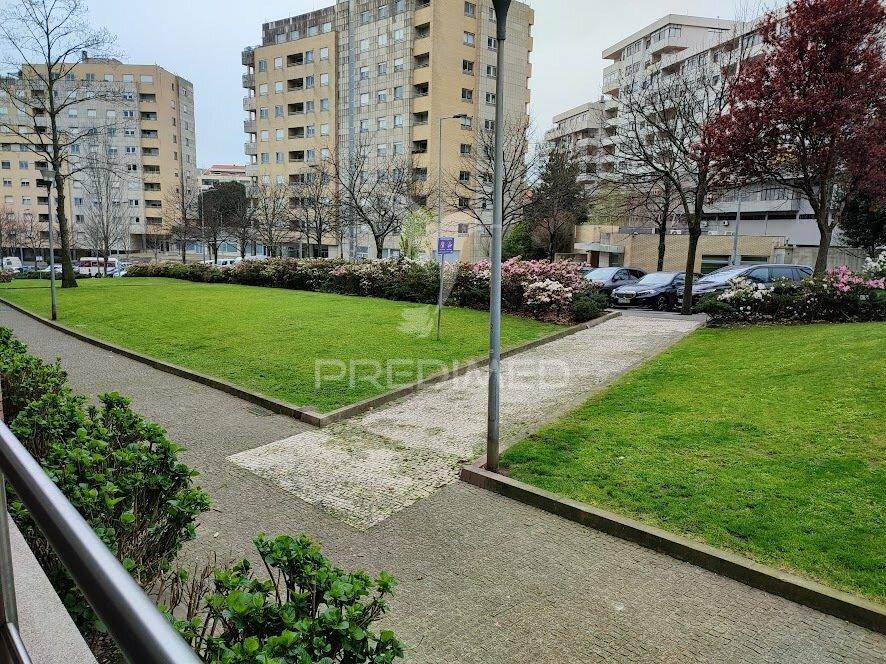 Arrenda-se loja para serviços/clínica médica/dentária - campo alegre